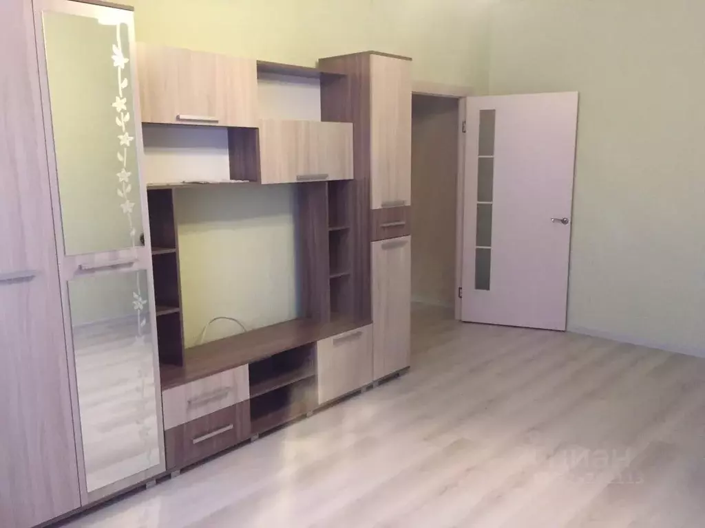 1-к кв. Брянская область, Брянск Карачевская ул., 47 (45.0 м) - Фото 1