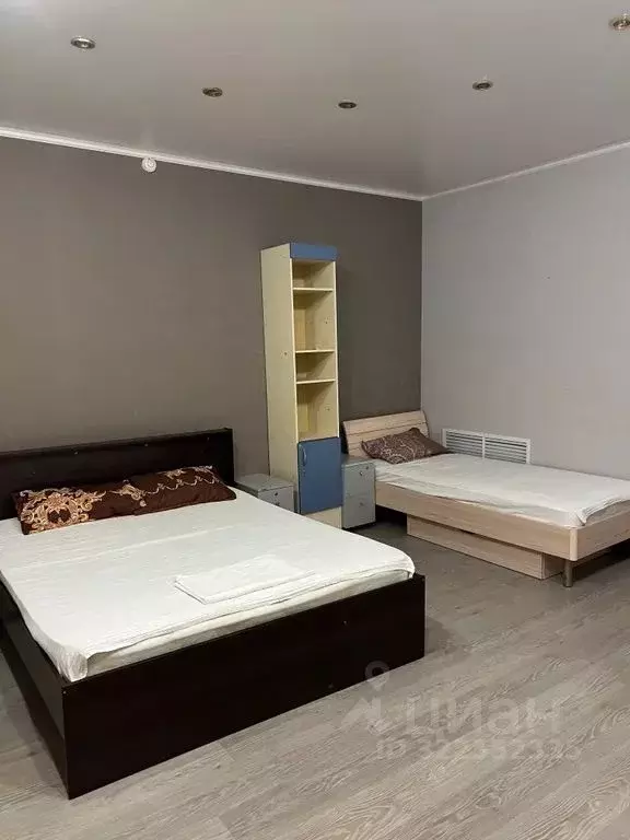 Комната Челябинская область, Челябинск ул. Кудрявцева, 75 - Фото 1