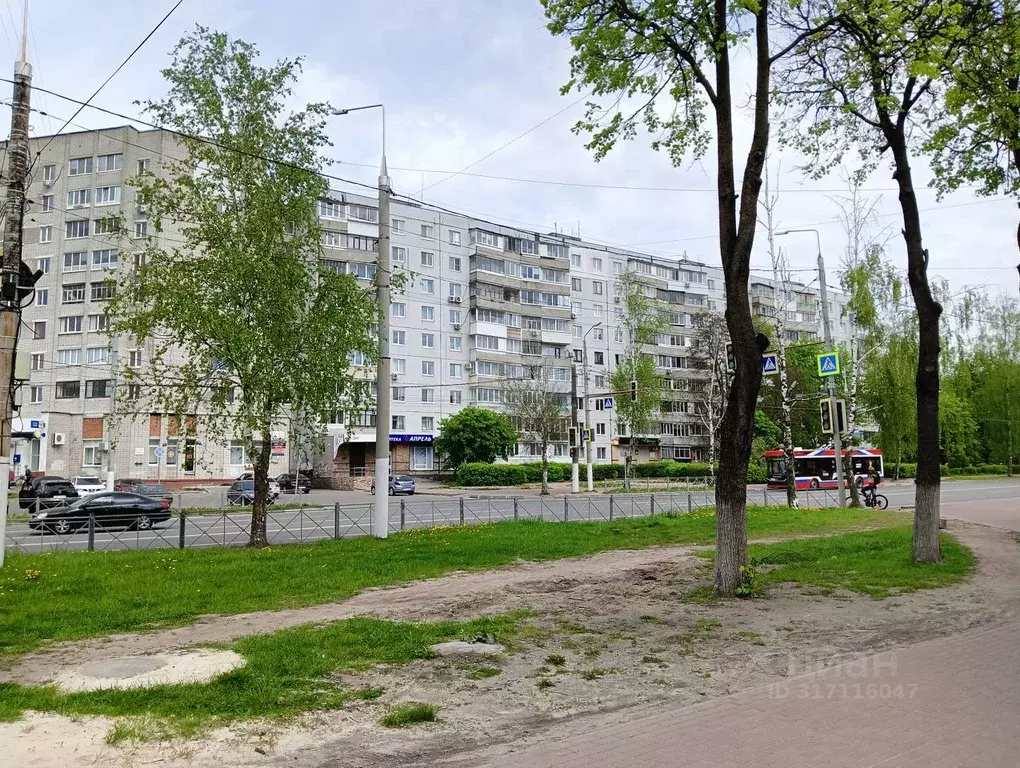 3-к кв. Брянская область, Брянск ул. Крахмалева, 13 (63.0 м) - Фото 0