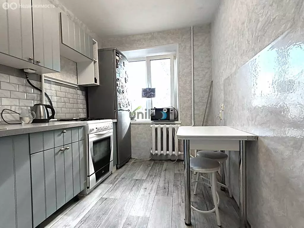 3-комнатная квартира: Уфа, улица Маршала Жукова, 2/3 (60 м) - Фото 1