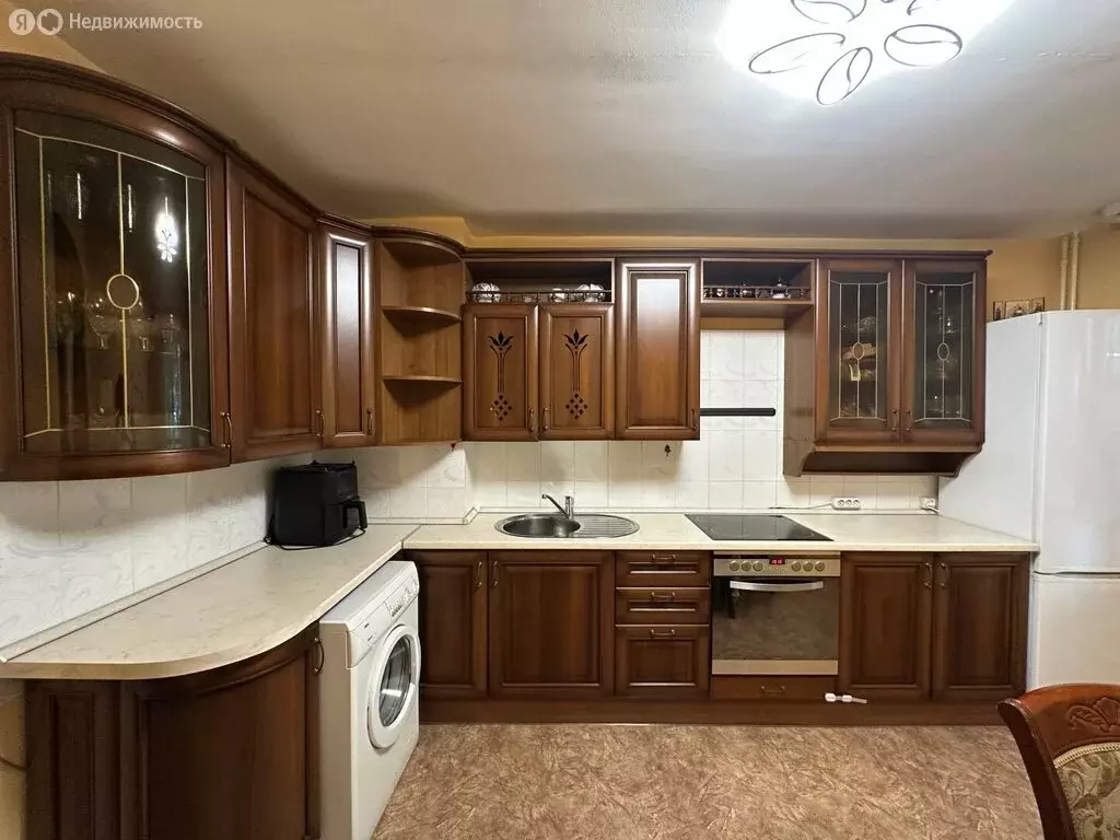 3-комнатная квартира: Иркутск, Байкальская улица, 244к1 (72.2 м) - Фото 1