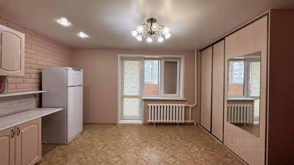 Студия Тюменская область, Тюмень Широтная ул., 217к1 (27.6 м) - Фото 1