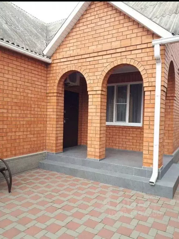 Дом в Ростовская область, Неклиновский район, Поляковское с/пос, с. ... - Фото 1