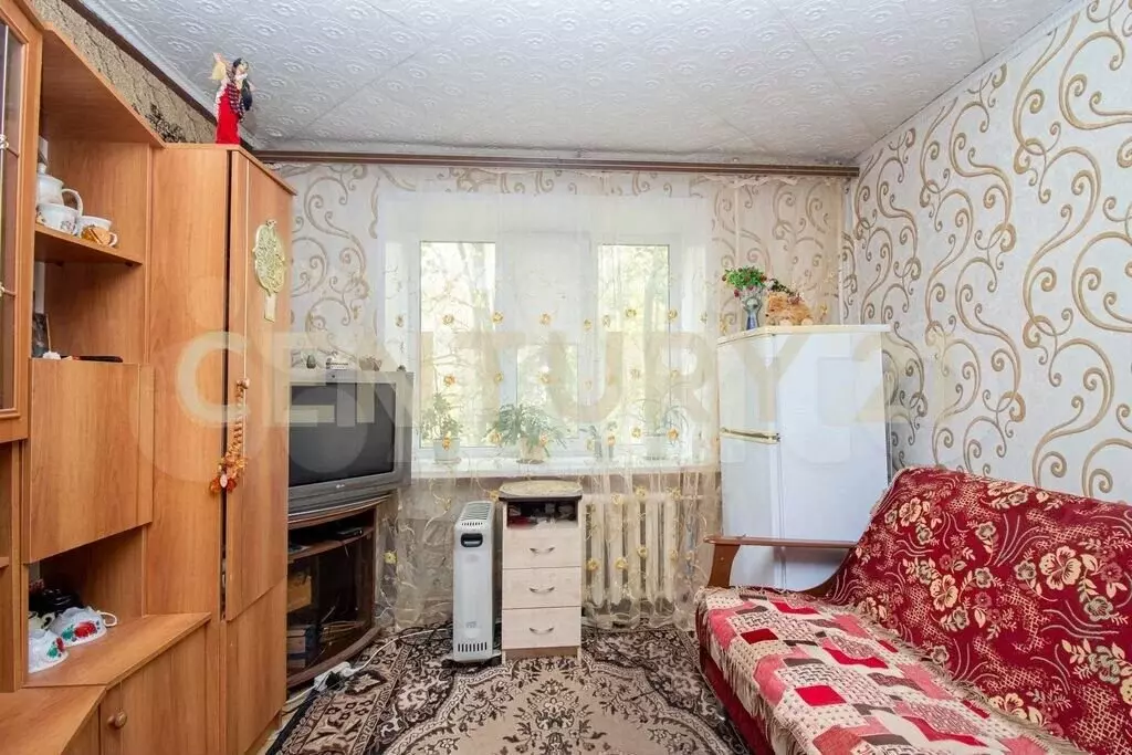 Комната 18 м в 6-к., 3/5 эт. - Фото 0