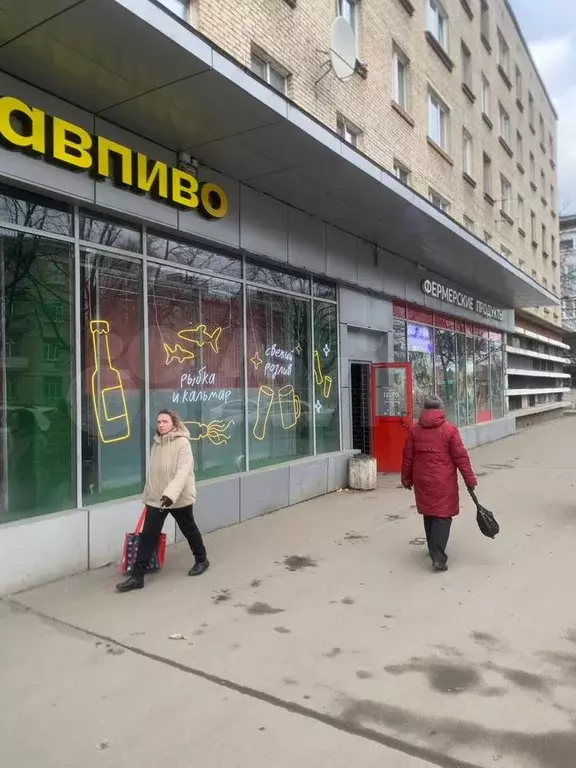 От 5 до 100 м2 на центральном перекрестке г. Колпи - Фото 1