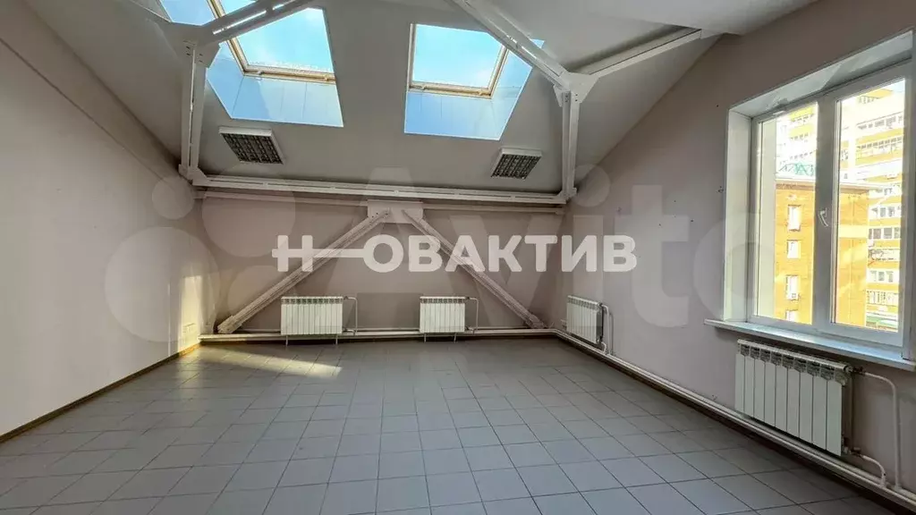 Продам офисное помещение, 37 м - Фото 0