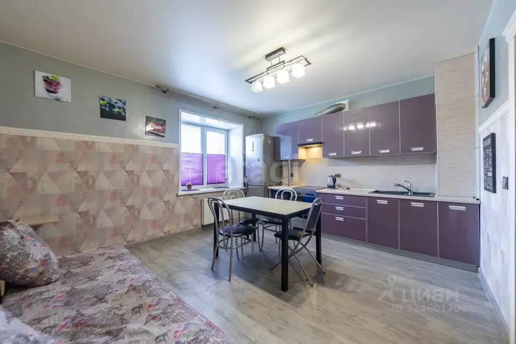 2-к кв. Хабаровский край, Хабаровск Ясная ул., 44 (67.9 м) - Фото 1