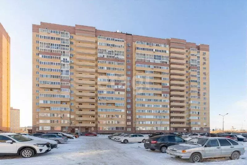 Студия Тюменская область, Тюмень ул. Верхнетарманская, 1 (28.9 м) - Фото 1