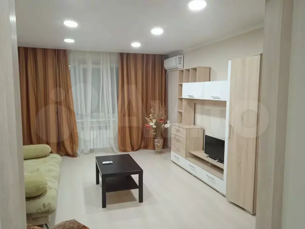 1-к. квартира, 45 м, 6/9 эт. - Фото 1