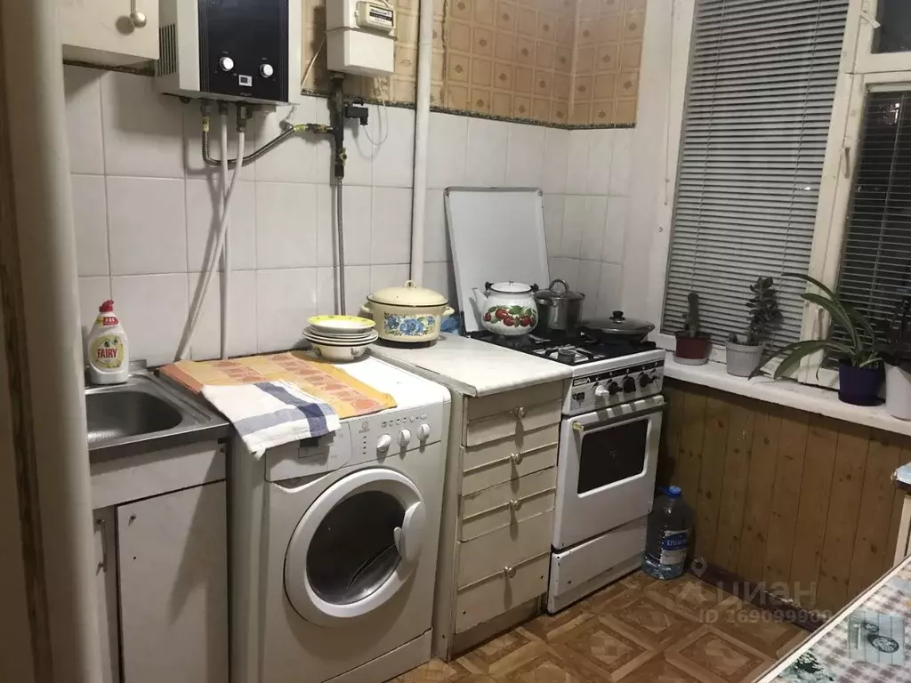 1-к кв. Крым, Керчь ул. Всесоюзная, 7 (32.0 м) - Фото 1