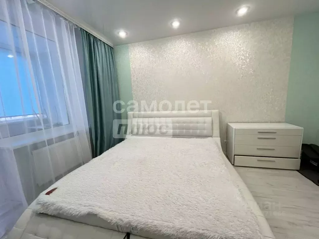 3-к кв. Брянская область, Брянск ул. Горбатова, 47 (88.2 м) - Фото 2