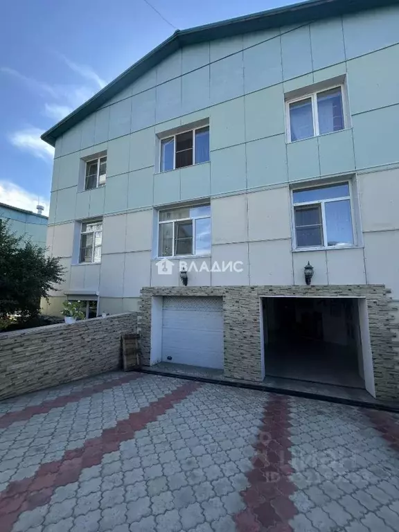 Таунхаус в Бурятия, Улан-Удэ ул. Бабушкина, 182/4 (297 м) - Фото 2