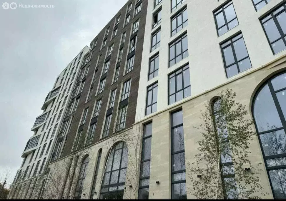 2-комнатная квартира: Нальчик, улица Кешокова, 1 (90.65 м) - Фото 0