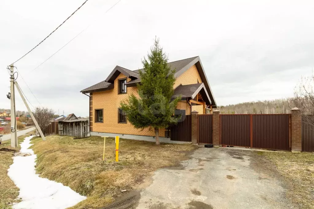 Дом в Тюменская область, Тюменский муниципальный округ, с. Кулига ул. ... - Фото 1