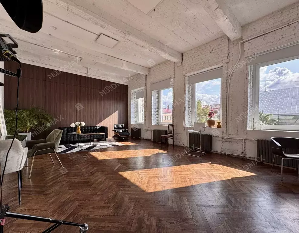 Помещение свободного назначения в Санкт-Петербург Большая Конюшенная ... - Фото 1