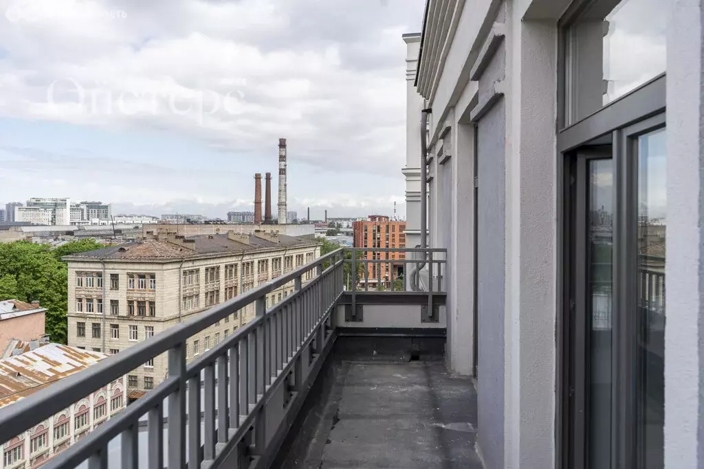 3-комнатная квартира: Санкт-Петербург, Благодатная улица, 50 (68.3 м) - Фото 2