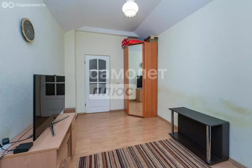 3-комнатная квартира: Пермь, улица Александра Невского, 2 (78.8 м) - Фото 1