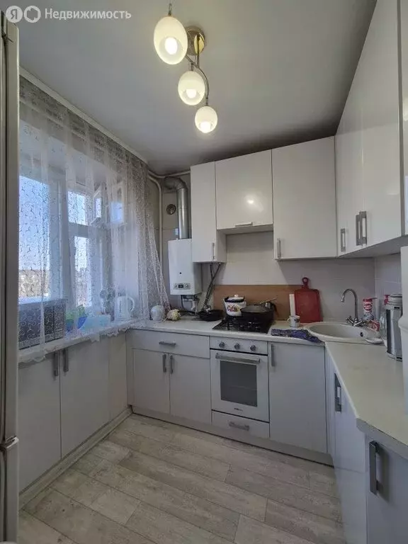 3-комнатная квартира: Иваново, улица Маршала Василевского, 10 (51 м) - Фото 1
