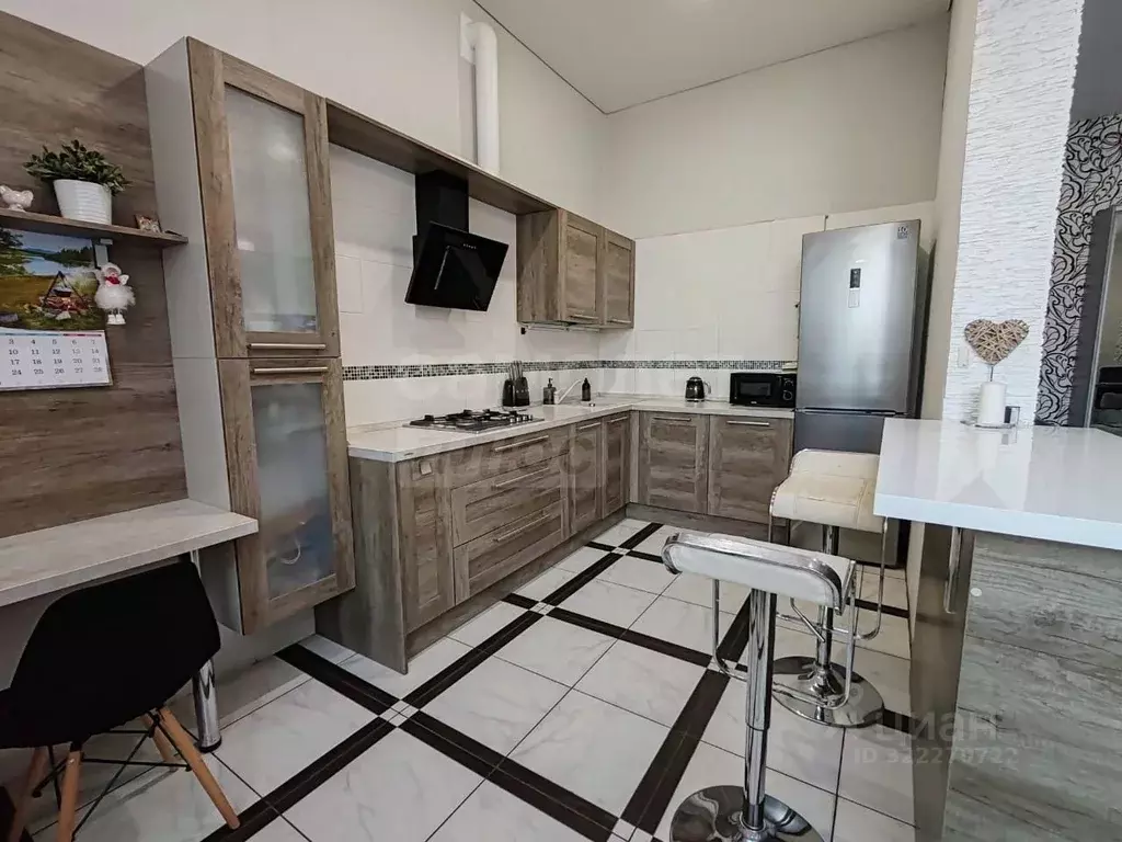 Дом в Оренбургская область, Оренбургский район, с. Нежинка Звездная ... - Фото 1