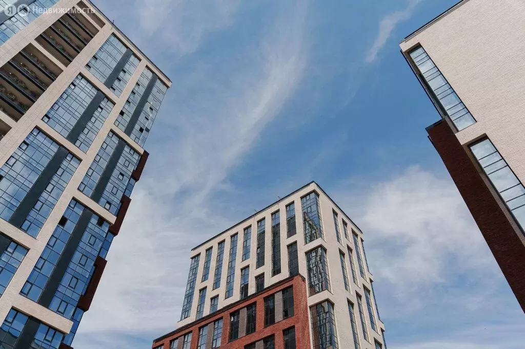 3-комнатная квартира: Владивосток, Авроровская улица, 6 (74.4 м) - Фото 1