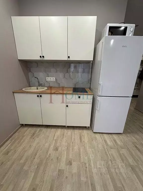 2-к кв. Новосибирская область, Новосибирск ул. Есенина, 12В (42.0 м) - Фото 1
