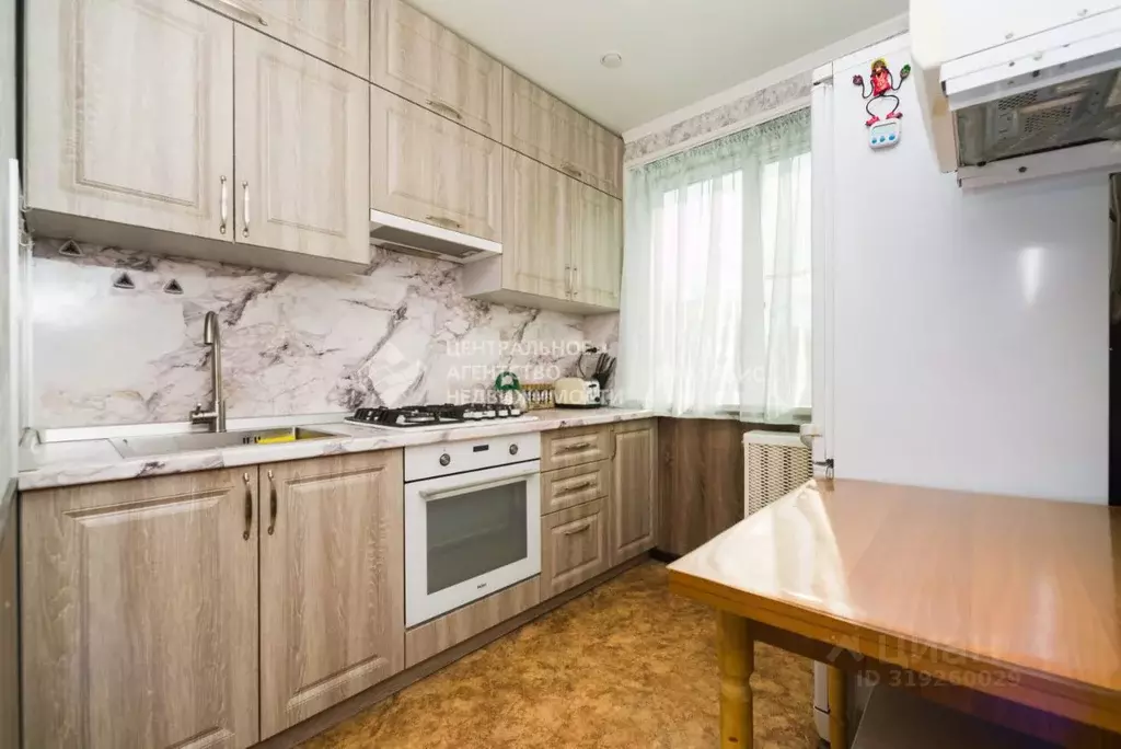 3-к кв. Рязанская область, Рязань ул. Крупской, 10к1 (60.7 м) - Фото 0