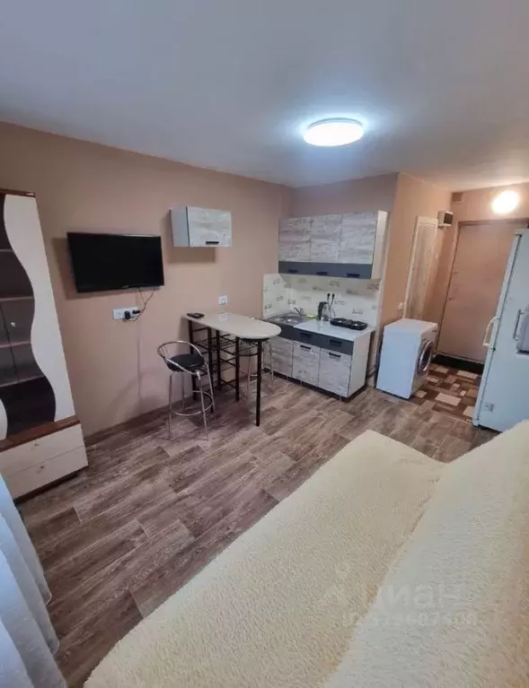 Студия Приморский край, Владивосток Некрасовская ул., 50 (18.0 м) - Фото 0