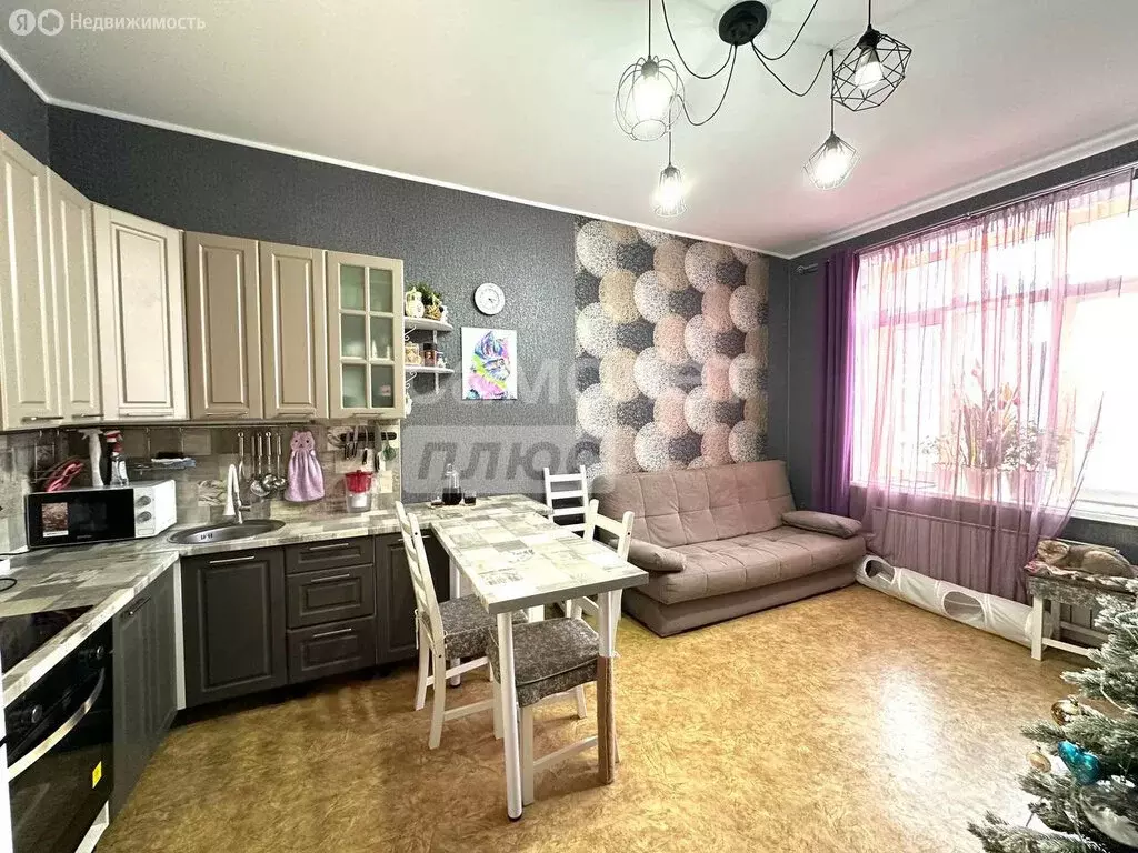 3-комнатная квартира: Уфа, улица Геологов, 53 (80.6 м) - Фото 2