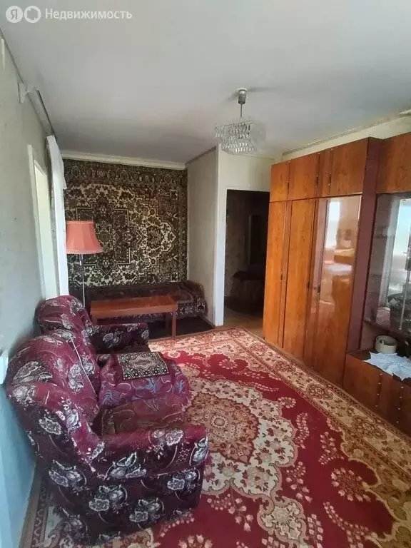 3-комнатная квартира: Керчь, улица Льва Толстого (48 м) - Фото 2