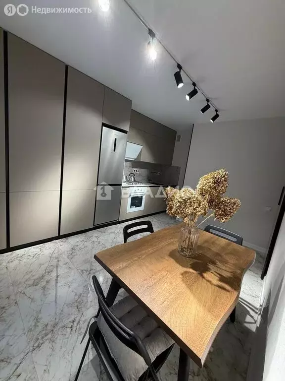 1-комнатная квартира: Калининград, Солдатская улица, 9к1 (47.8 м) - Фото 2