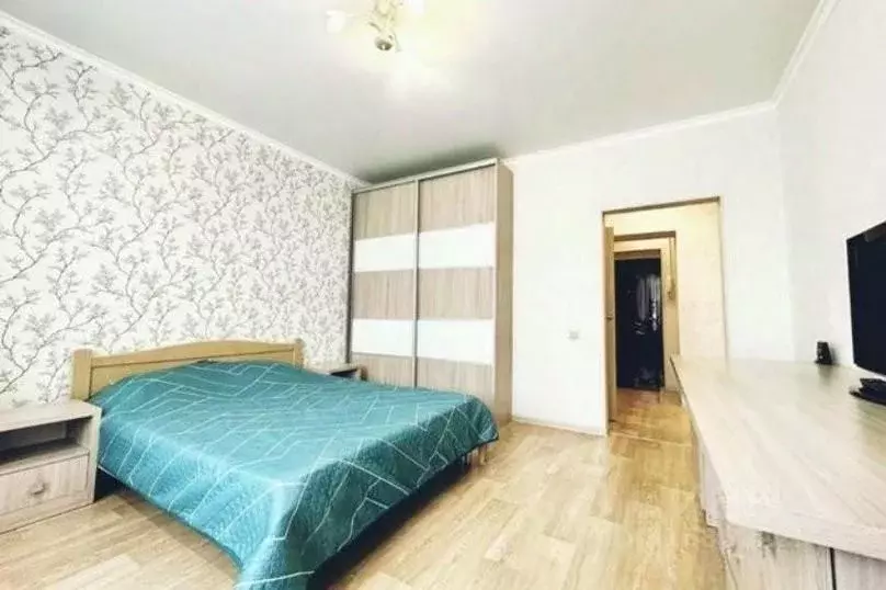 1-к кв. Татарстан, Казань Чистопольская ул., 64 (40.0 м) - Фото 1