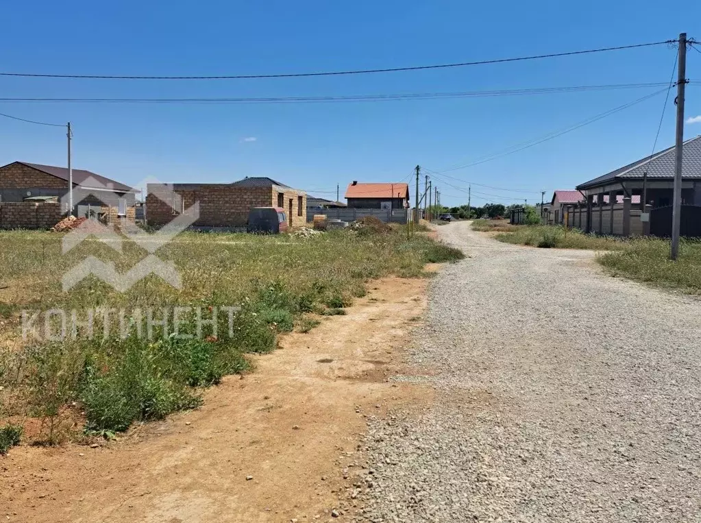 Участок в Крым, Черноморский район, с. Новосельское ул. Молодежная, 14 ... - Фото 0