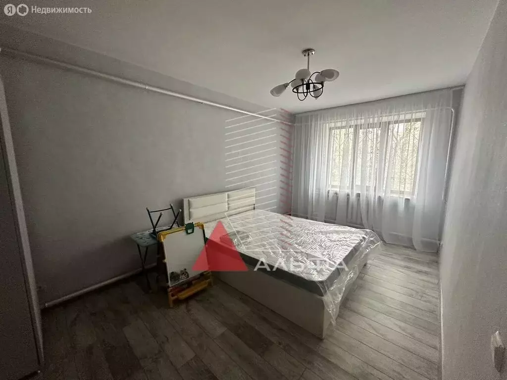 3-комнатная квартира: Евпатория, улица Некрасова, 85 (84 м) - Фото 2