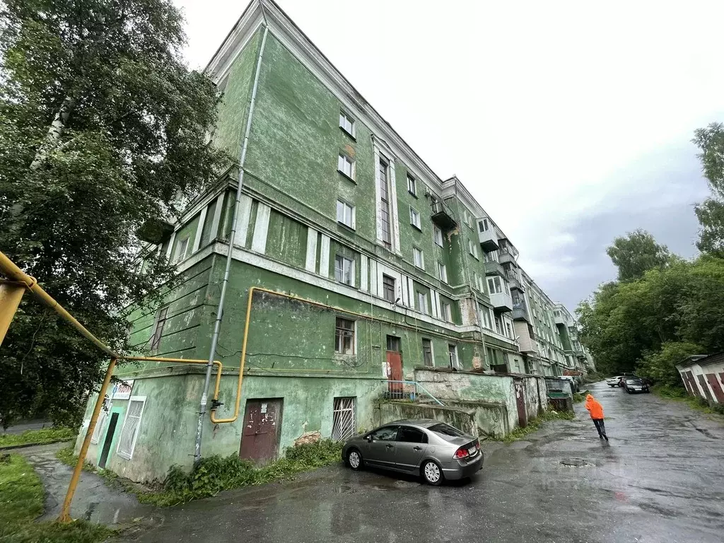 Помещение свободного назначения в Челябинская область, Златоуст ул. ... - Фото 1