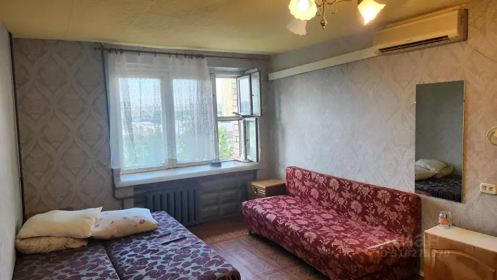 Студия Тюменская область, Тюмень ул. Республики, 214 (20.0 м) - Фото 1
