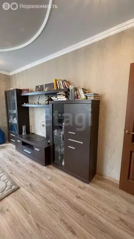 3-комнатная квартира: город Светлый, улица Калинина, 7 (63.8 м) - Фото 2