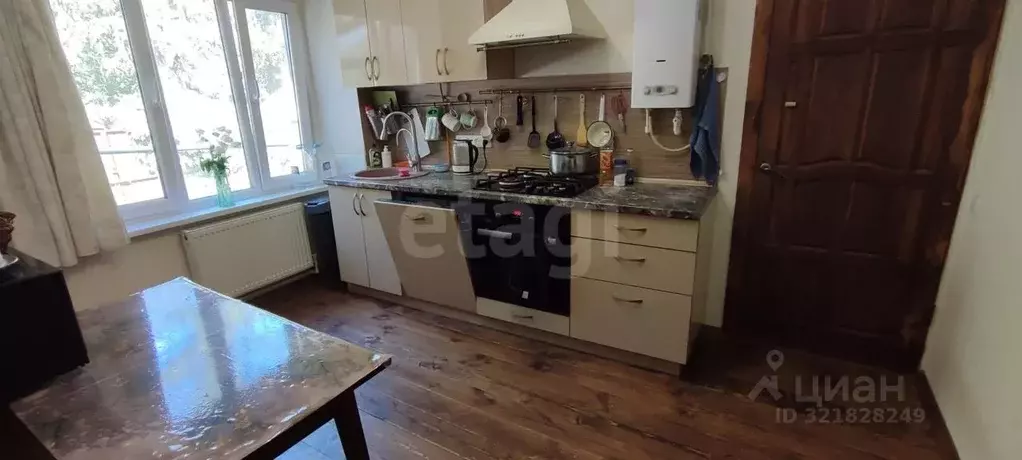 3-к кв. Крым, Бахчисарай городское поселение, Научный пгт 20 (58.0 м) - Фото 0