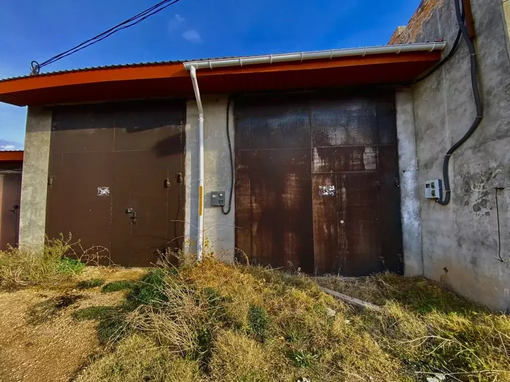 Гараж в Крым, Евпатория ул. Строителей, 1 (40 м) - Фото 1