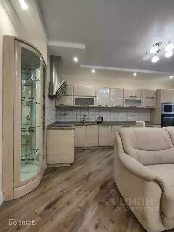 2-к кв. Астраханская область, Астрахань Минусинская ул., 6 (73.1 м) - Фото 2