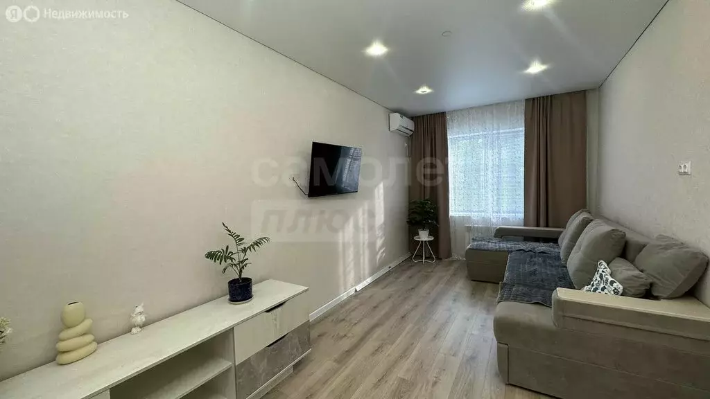 2-комнатная квартира: Оренбург, улица Озеленителей, 18 (50.8 м) - Фото 1