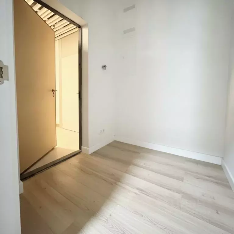 Студия Москва бул. Братьев Весниных, 4 (23.5 м) - Фото 1