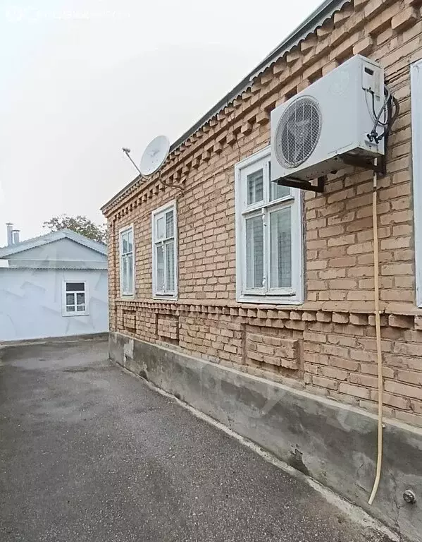Дом в Будённовск, Революционная улица (55.8 м) - Фото 1