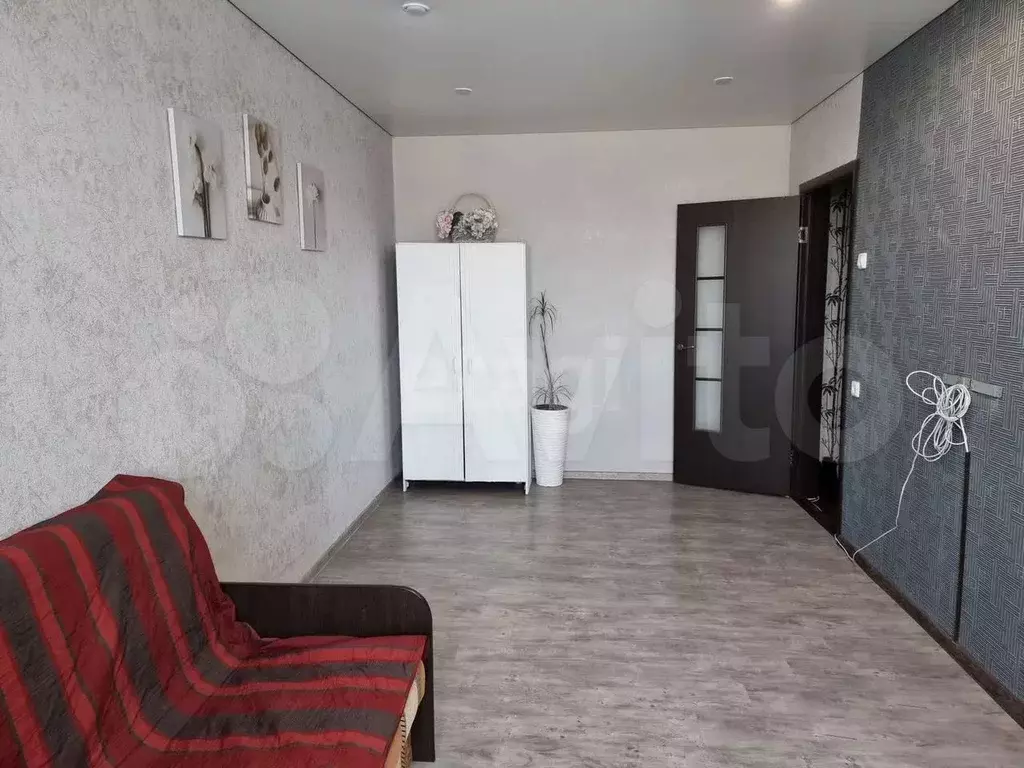 1-к. квартира, 31,8 м, 8/10 эт. - Фото 0