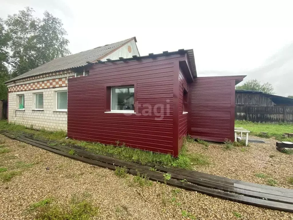 Дом в Амурская область, Свободный ул. Кондратьева, 8 (58 м) - Фото 1