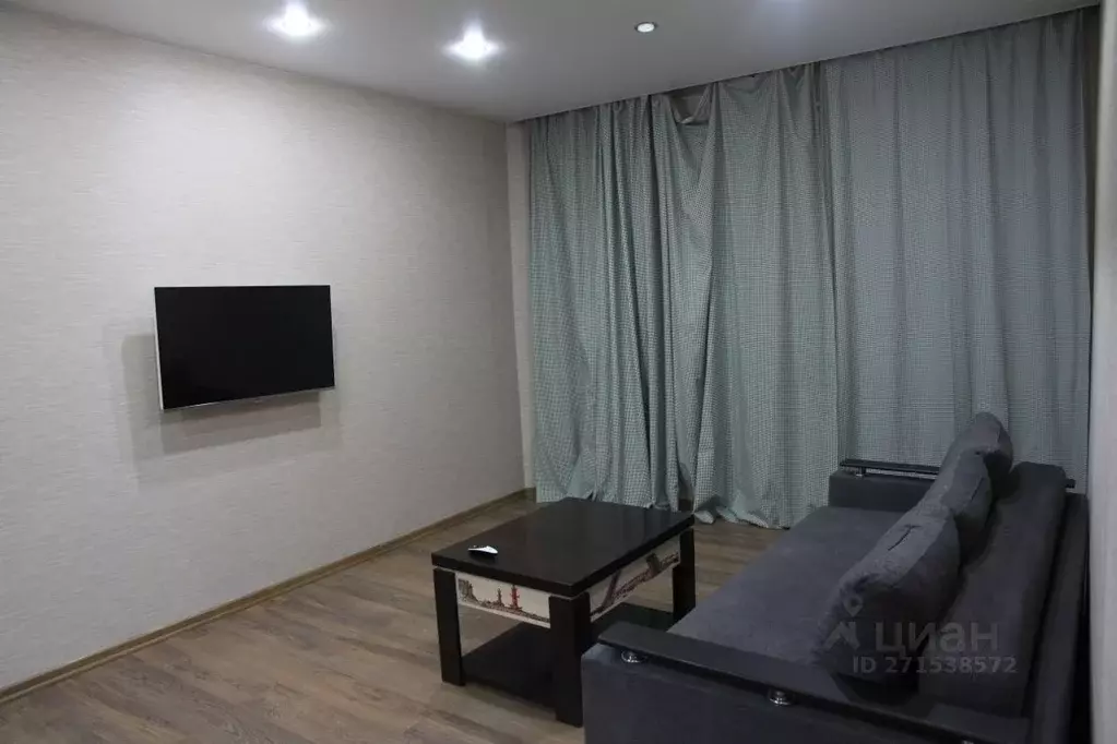 2-к кв. Мурманская область, Мурманск ул. Алексея Хлобыстова, 28к2 ... - Фото 1