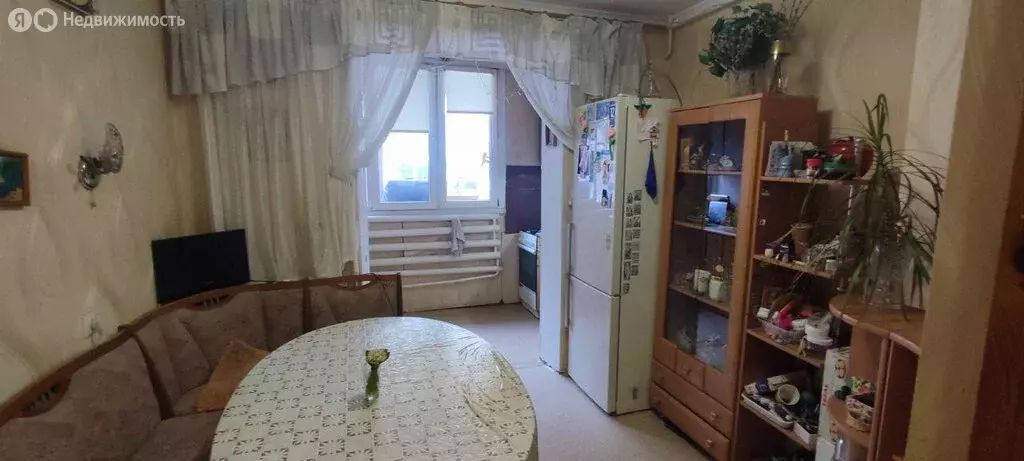 4-комнатная квартира: Симферополь, Балаклавская улица, 49 (82.7 м) - Фото 2