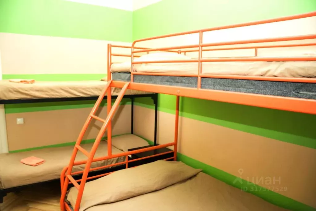Комната Санкт-Петербург Греческий просп., 10 (15.0 м) - Фото 0