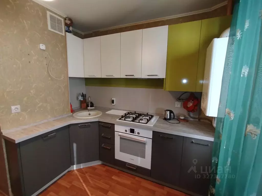 2-к кв. Белгородская область, Белгород ул. Есенина, 56 (53.0 м) - Фото 1