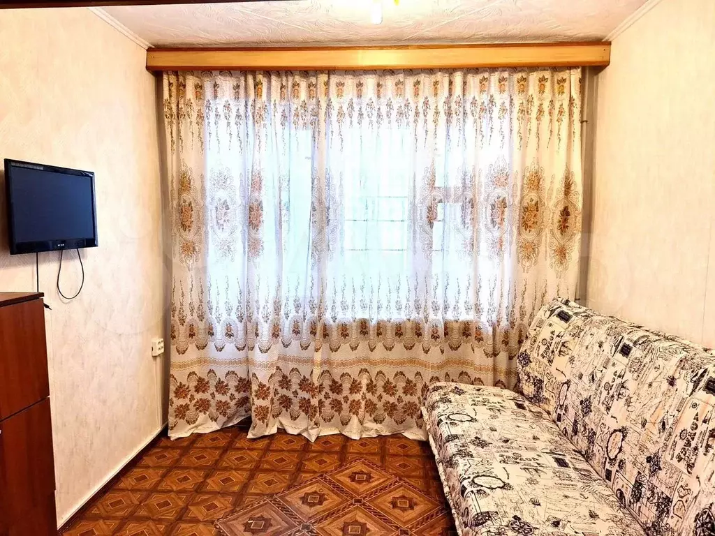 Комната 12 м в 6-к., 8/15 эт. - Фото 0