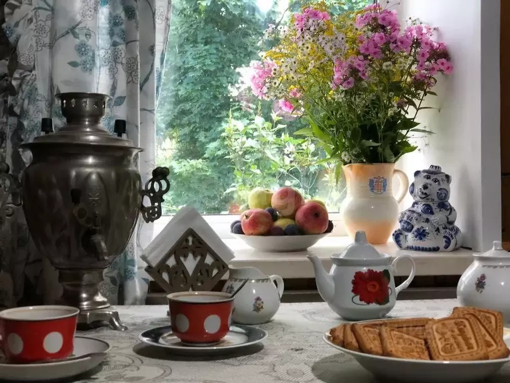 Дом в Орловская область, Болховский район, Михневское с/пос, д. ... - Фото 1